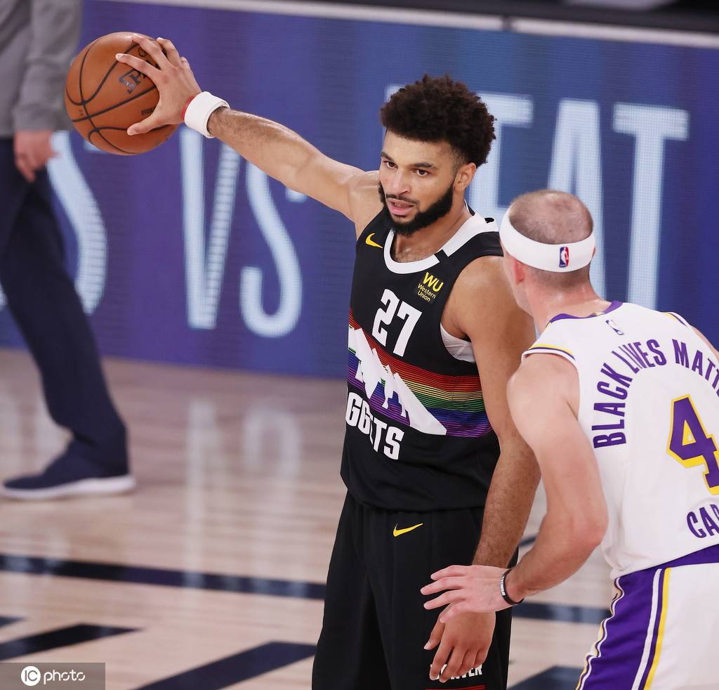 aoa体育直播-惊险比分背后的故事,皆因一次完美进球(惊险比分背后的故事,皆因一次完美进球而赢)