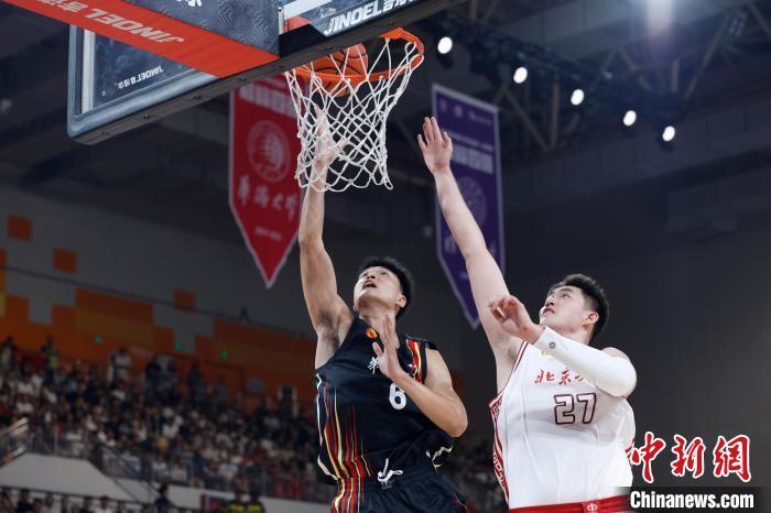 aoa体育新闻-包含北京队爆发神级表现，全国篮球锦标赛被彻底压制，破门的词条