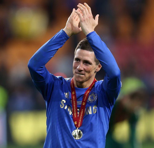 关于风暴之眼在英雄联盟世界杯中打出团战，被誉为观众齐声高喊的信息