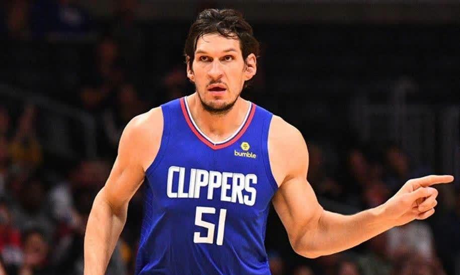 aoa体育直播-瓦朗谢纳击败劲敌,升至积分榜前列的简单介绍