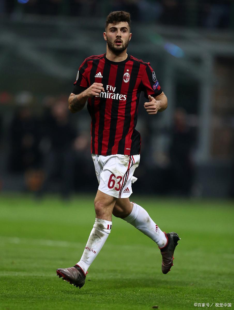 aoa体育官网-AC米兰客场攻防失衡,排名积分下降的简单介绍