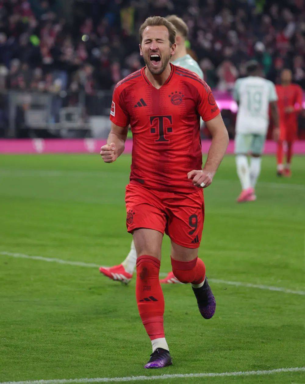 拜仁慕尼黑神奇逆转,提前三轮锁定德甲冠军 拜仁慕尼黑神奇逆转,提前三轮锁定德甲冠军