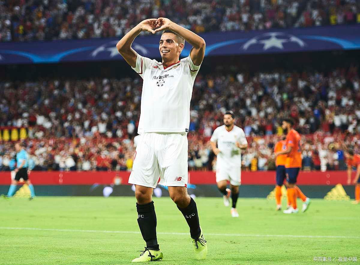 包含巴列卡诺后卫连场斩获，帮助球队保级的词条