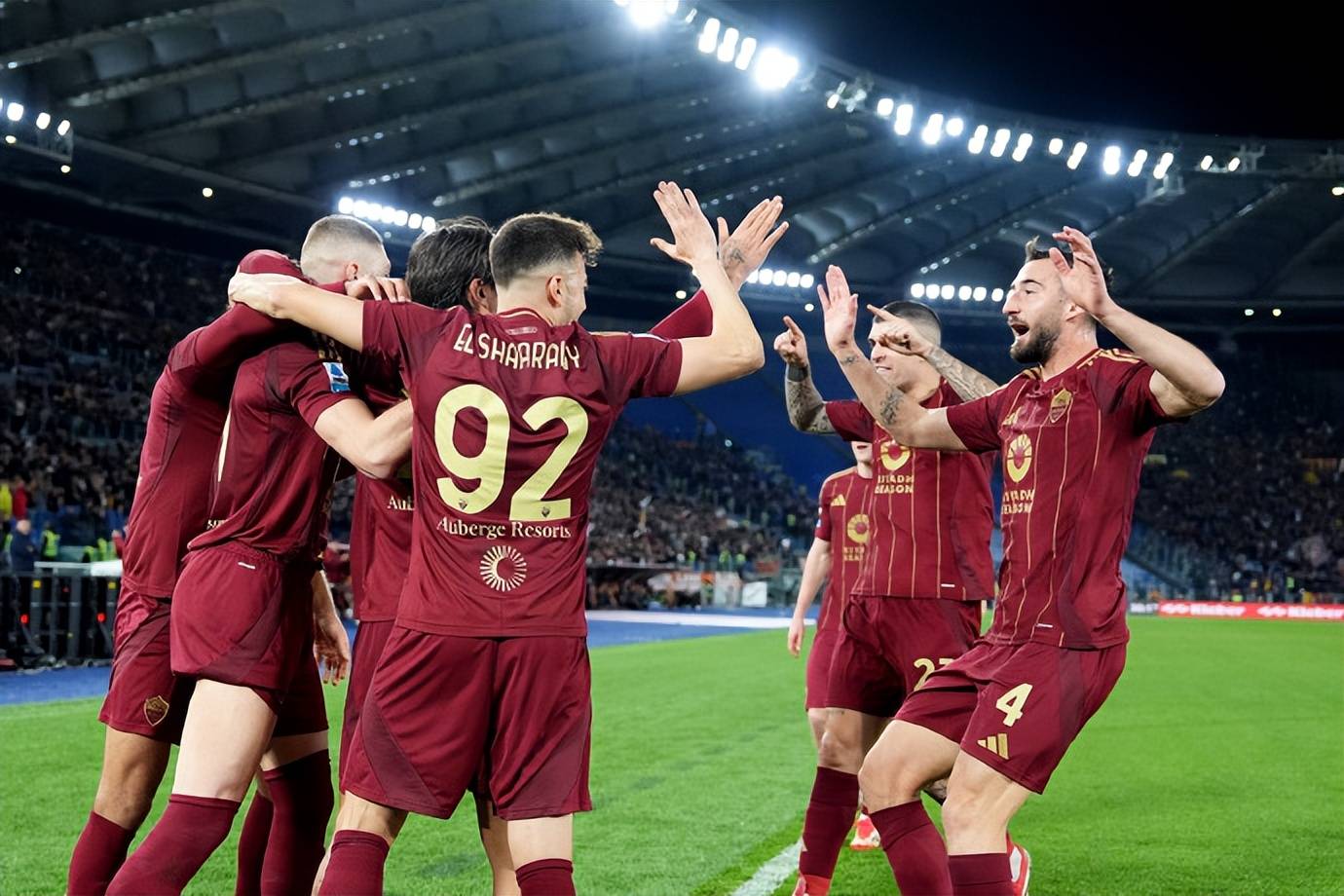 那不勒斯中场组织稳定,协助球队胜利的简单介绍 那不勒斯中场组织稳定,协助球队胜利的简单介绍