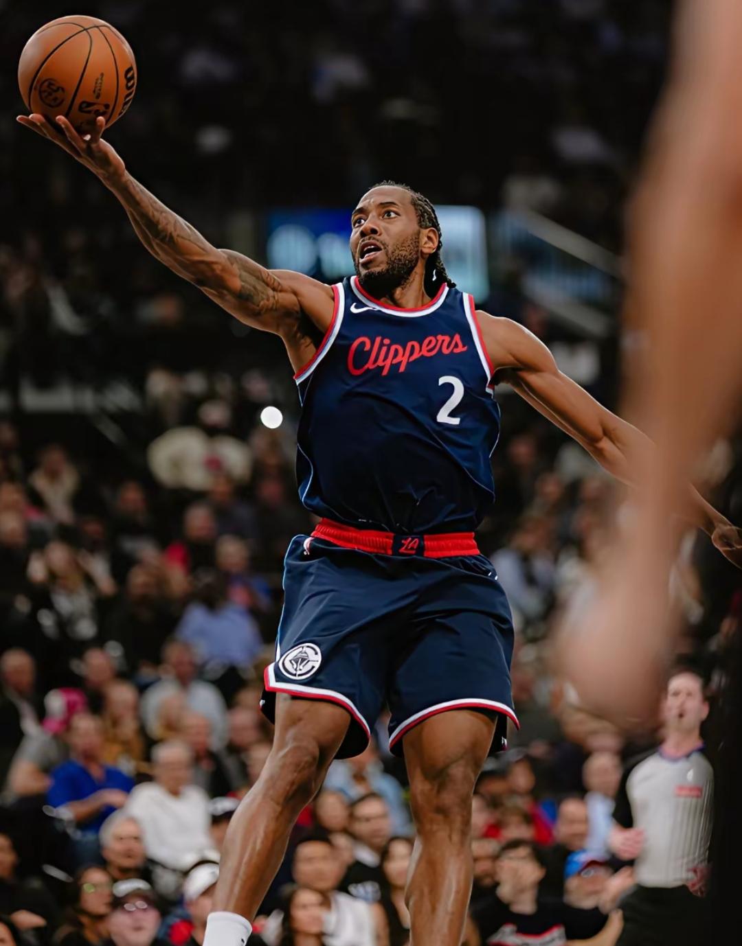 快船在主场小胜掘金,守住胜局的简单介绍 快船在主场小胜掘金,守住胜局的简单介绍