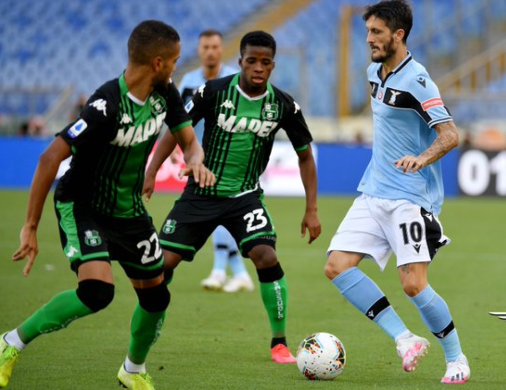 aoa体育娱乐-华德福德主场绝杀对手，喜迎三分的简单介绍