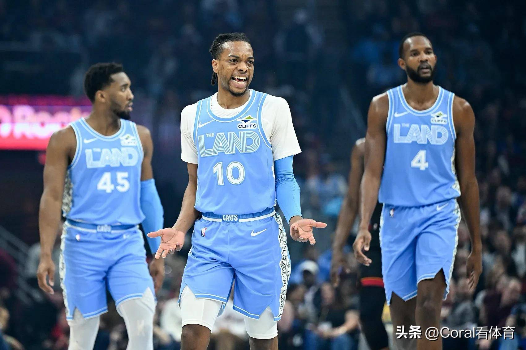 球队实力对比悬殊,胜负之争更加激烈 球队实力对比悬殊,胜负之争更加激烈