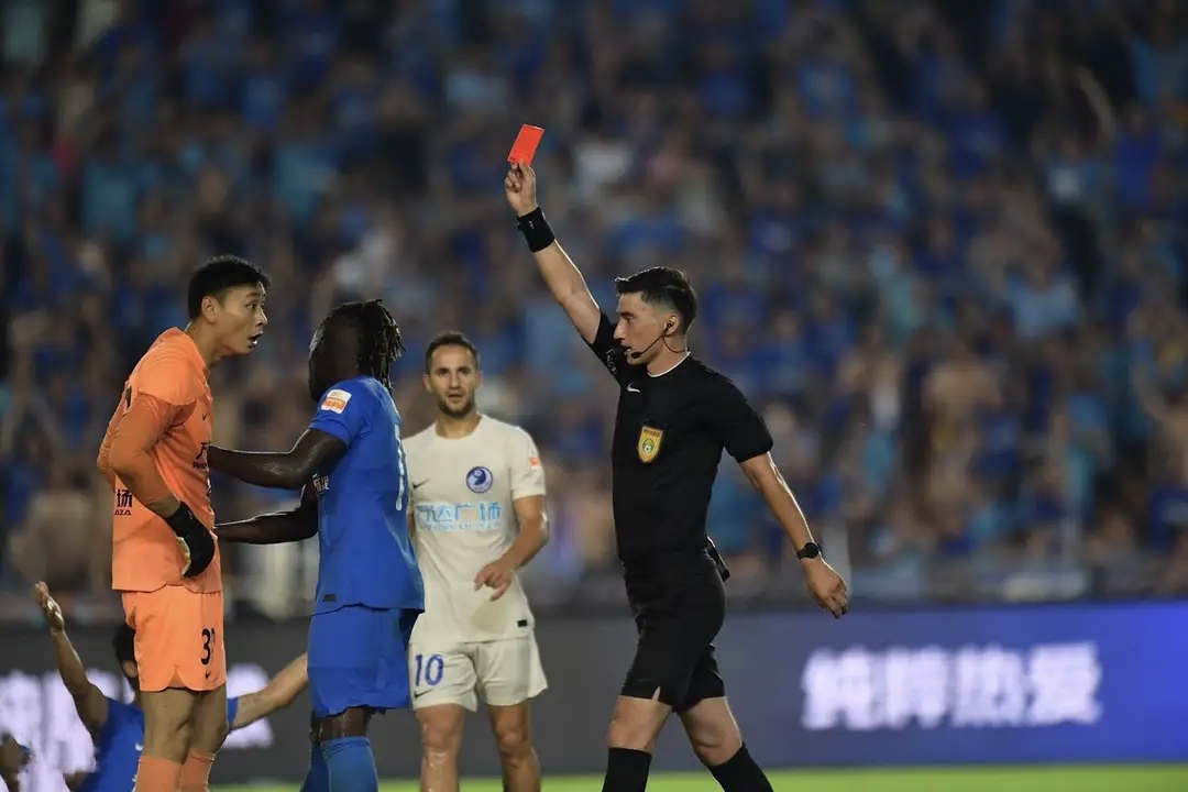 浙江绿城连续失利,球员迎来技战术调整的简单介绍 浙江绿城连续失利,球员迎来技战术调整的简单介绍