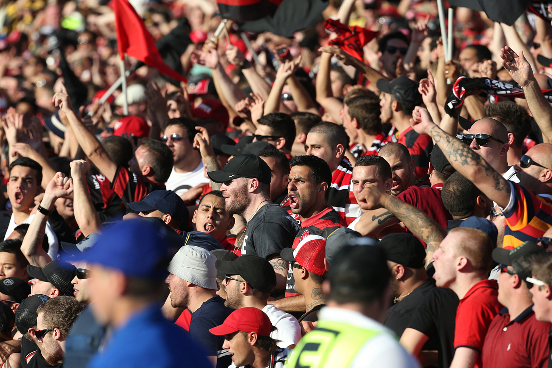 aoa体育娱乐-曼联一路高歌,睥睨英超赛场