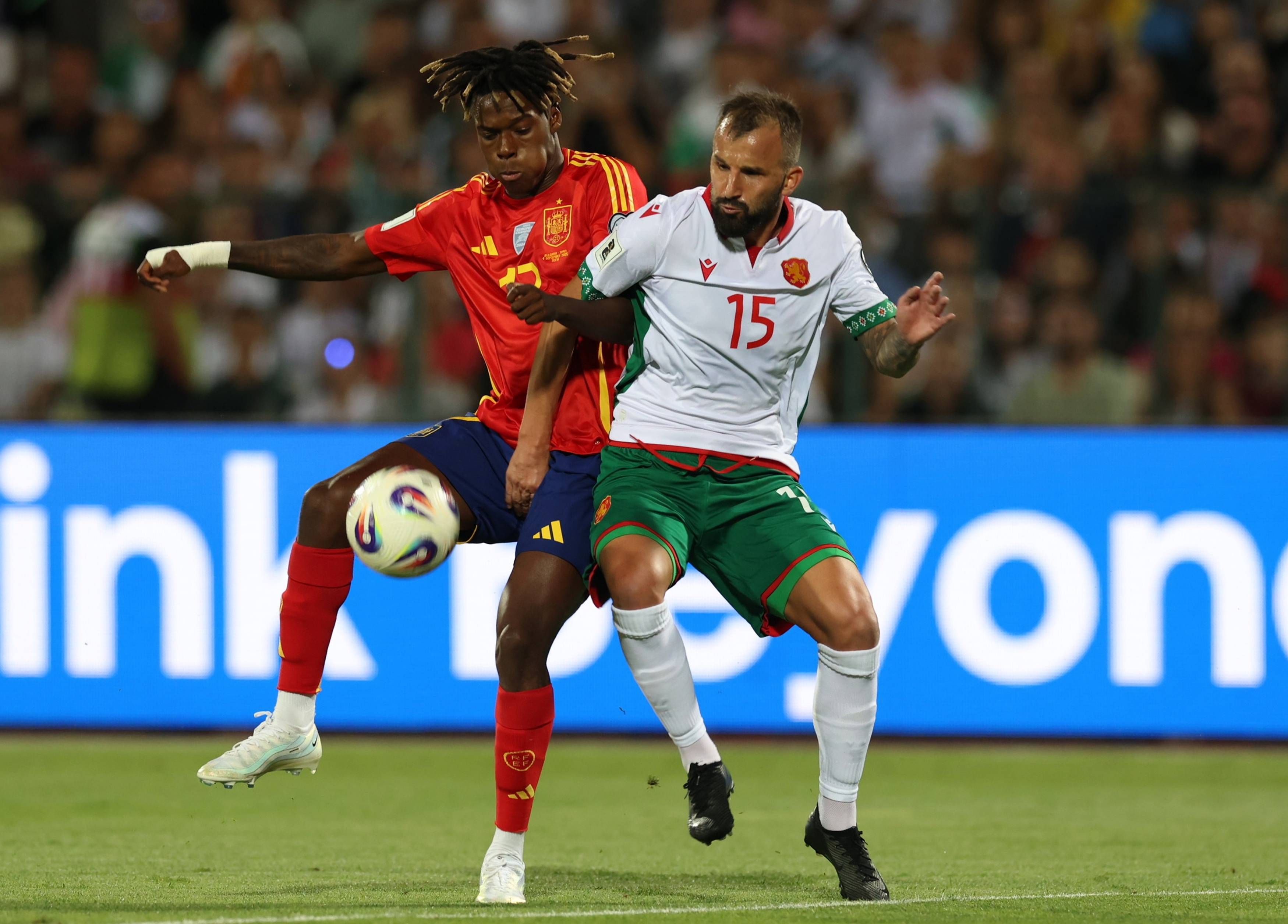 瑞士与保加利亚激战,备战欧洲杯资格赛 瑞士与保加利亚激战,备战欧洲杯资格赛